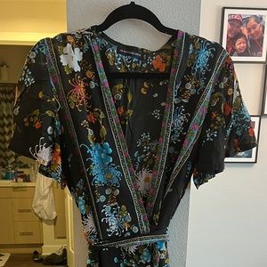 L/XL ADVENTURE DRESS TRAVEL DRESS IN BLACK